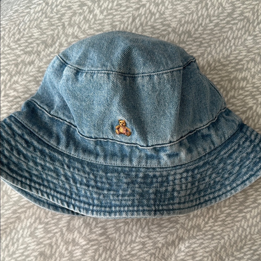 Baby Gap M/L Denim Bucket Hat with Small Embroidered Bear